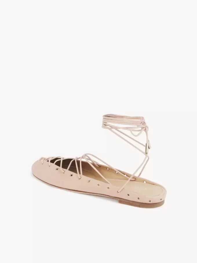 Bailarina Chloé Ghillies