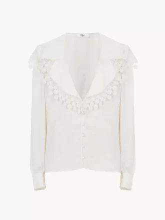 Blusa de cuello largo en jacquard de seda y encaje