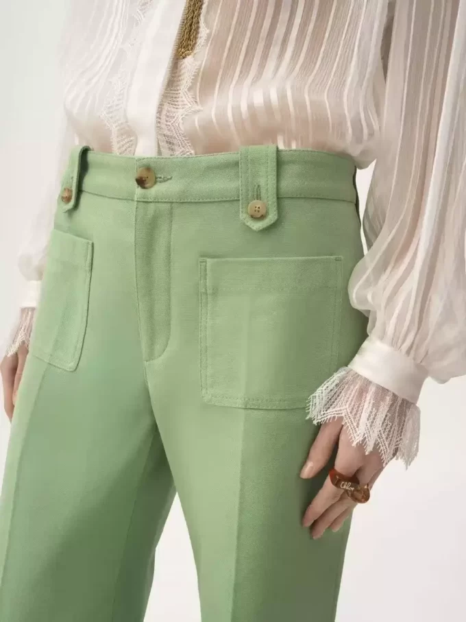 Blusa fruncida en muselina de seda y encaje