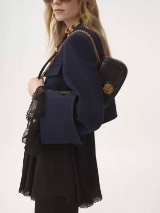 Bolso bandolera Horse Medal en piel granulada