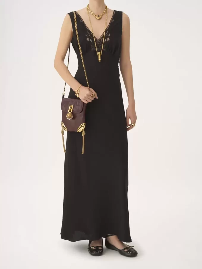 Bolso con solapa y cadena Château Treasures en piel granulada Bolso con solapa y cadena Château Treasures en piel granulada