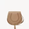 Bolso de sillín Marcie en piel granulada Bolso de sillín Marcie en piel granulada