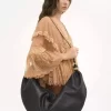 Bolso Hobo de pulsera grande en piel granulada Bolso Hobo de pulsera grande en piel granulada