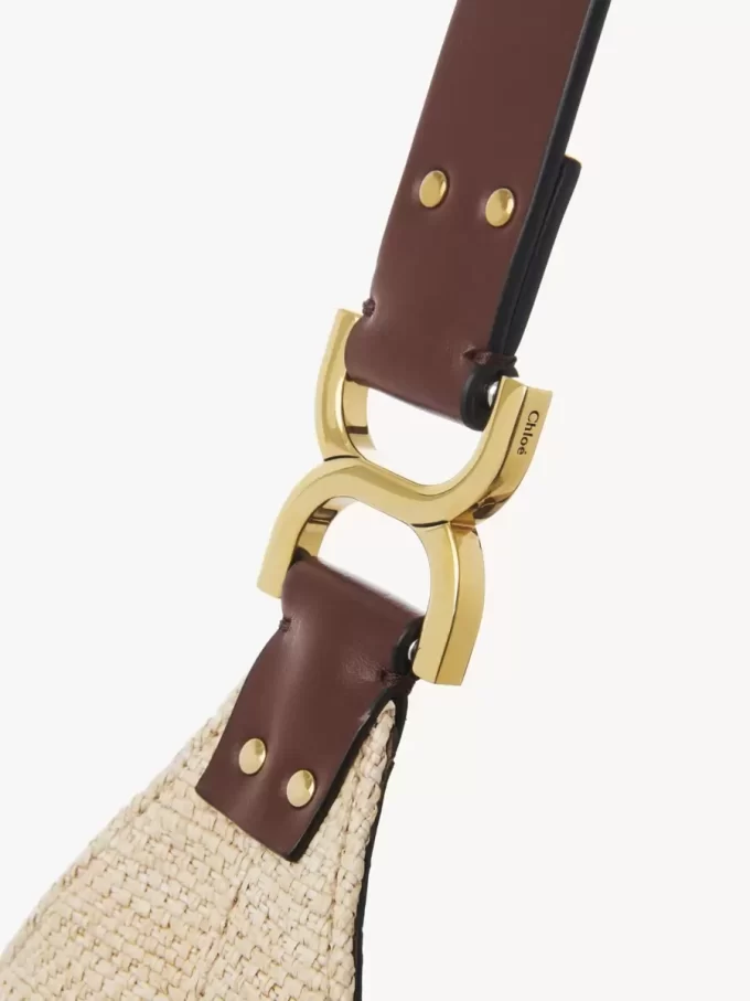 Bolso hobo pequeño Marcie en fibras efecto rafia