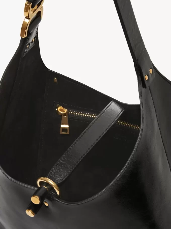 Bolso hobo pequeño Marcie en piel brillante