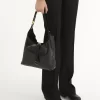Bolso hobo pequeño Marcie en piel brillante