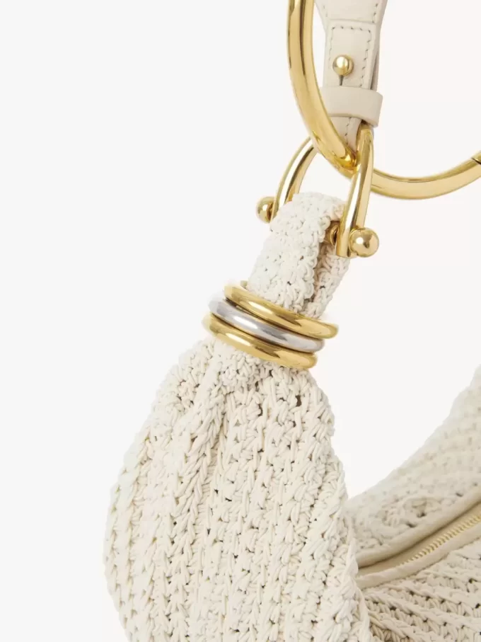 Bolso hobo pequeño tipo pulsera en crochet