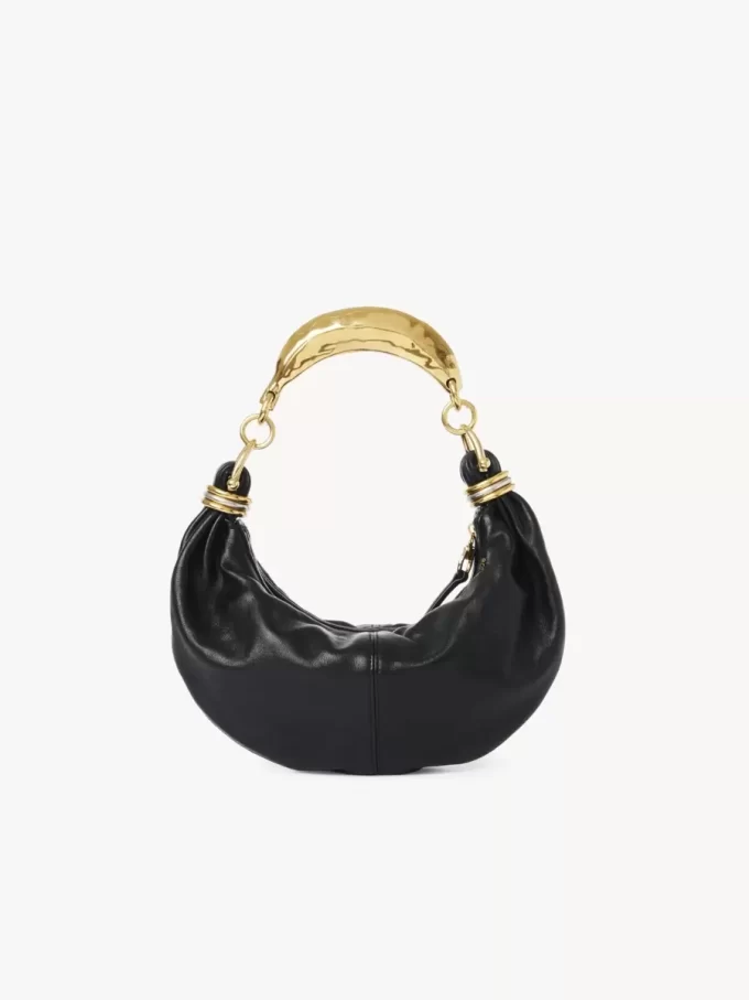 Bolso hobo pequeño tipo pulsera en piel granulada