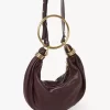 Bolso Hobo pequeño tipo pulsera en piel granulada