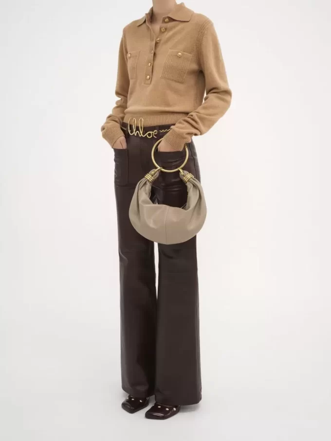 Bolso hobo pequeño tipo pulsera en piel granulada