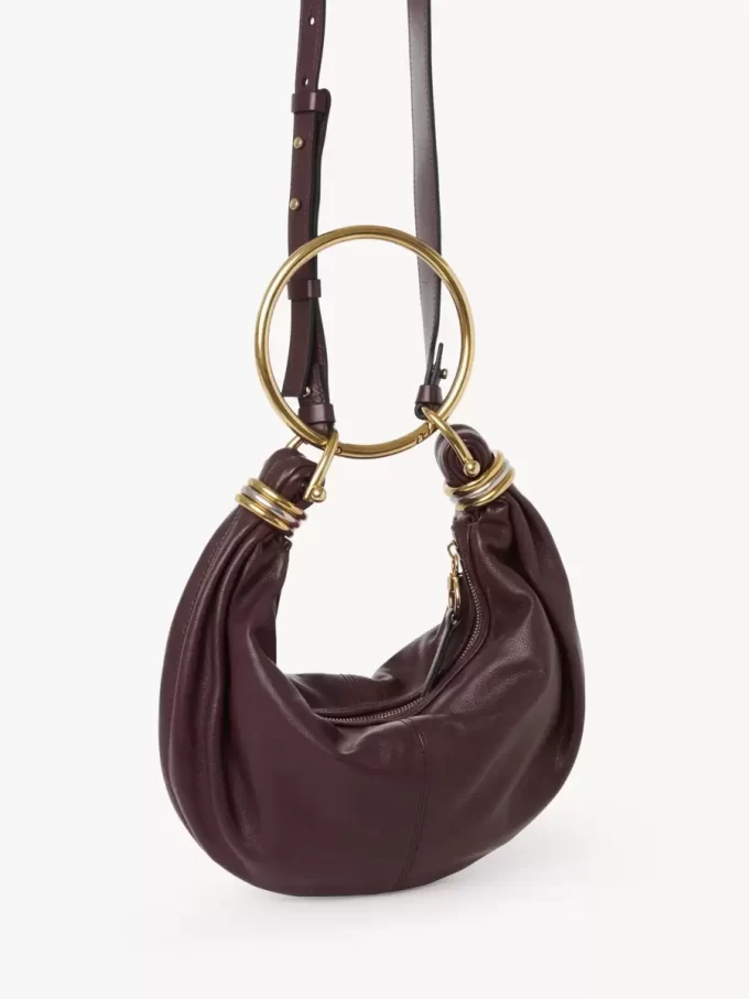 Bolso Hobo pequeño tipo pulsera en piel granulada