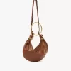 Bolso Hobo pequeño tipo pulsera en piel granulada