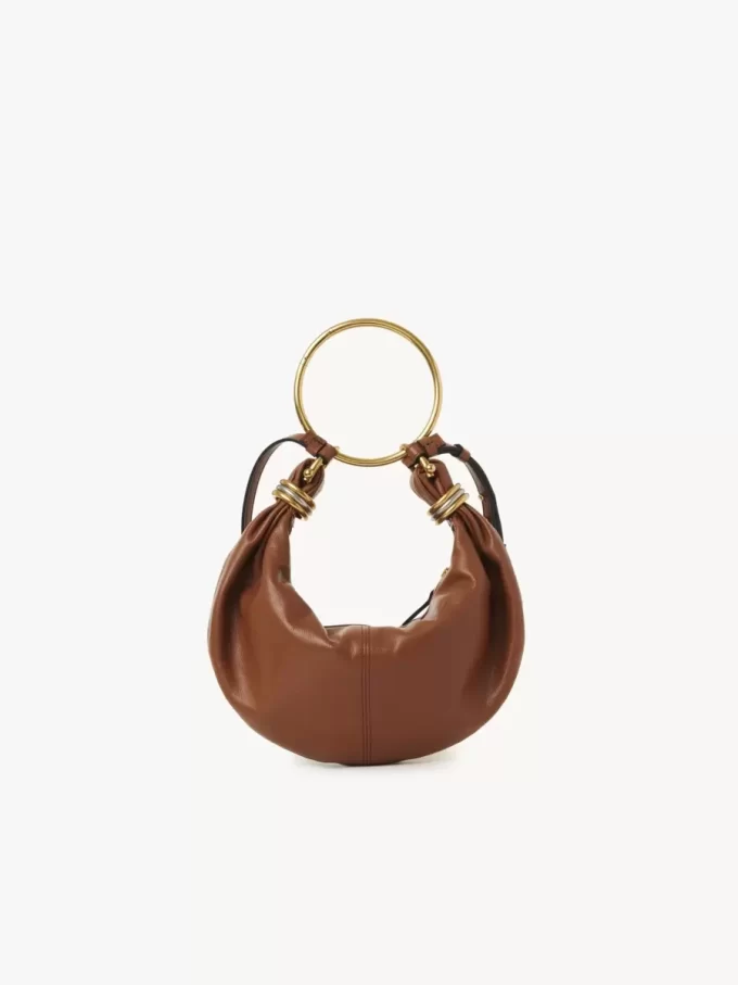 Bolso Hobo pequeño tipo pulsera en piel granulada