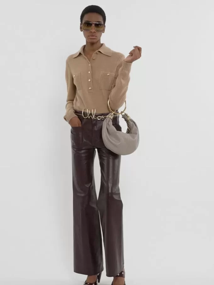 Bolso hobo pequeño tipo pulsera en piel granulada