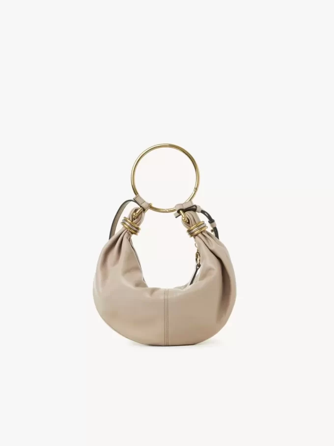 Bolso Hobo pequeño tipo pulsera en piel granulada