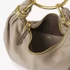 Bolso hobo pequeño tipo pulsera en piel granulada