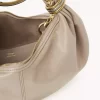 Bolso Hobo pequeño tipo pulsera en piel granulada