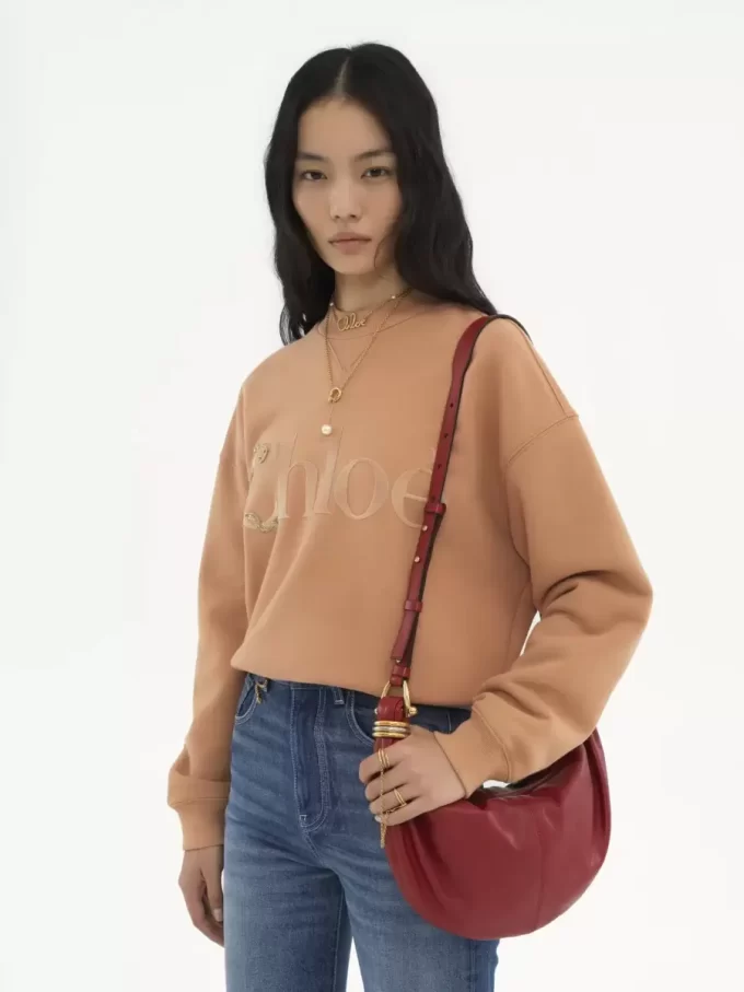 Bolso Hobo pequeño tipo pulsera en piel granulada