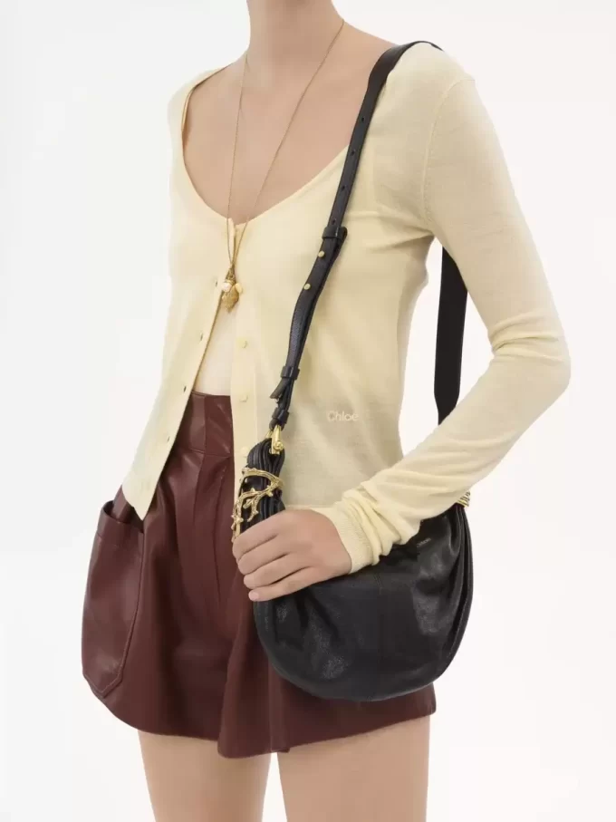 Bolso Mini Pulsera Hobo en piel granulada Bolso Mini Pulsera Hobo en piel granulada