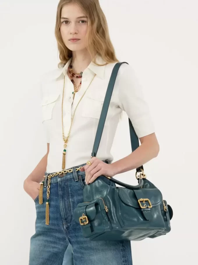 Bolso para cámara en piel brillante