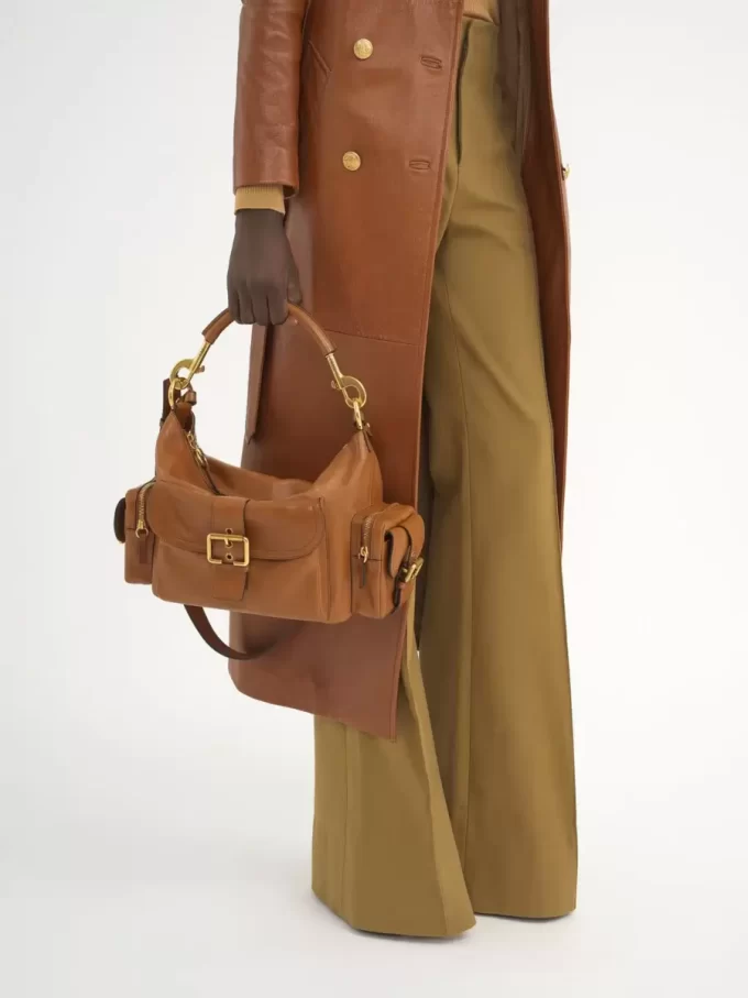 Bolso para cámara en piel brillante