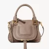 Bolso pequeño Marcie en piel brillante