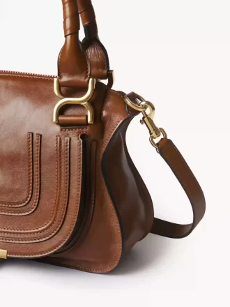 Bolso pequeño Marcie en piel brillante