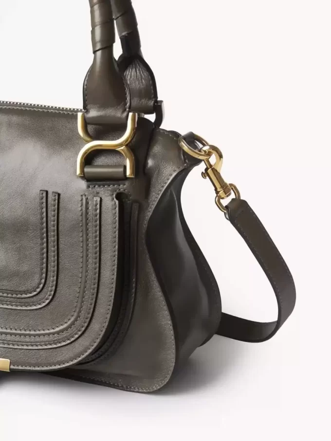Bolso pequeño Marcie en piel brillante