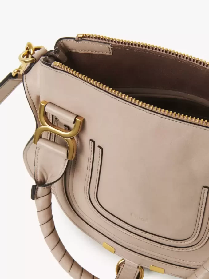 Bolso pequeño Marcie en piel brillante