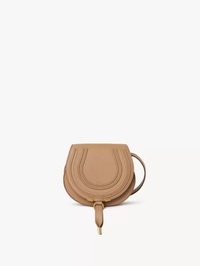 Bolso pequeño Marcie Saddle en piel granulada