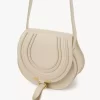 Bolso pequeño Marcie Saddle en piel granulada