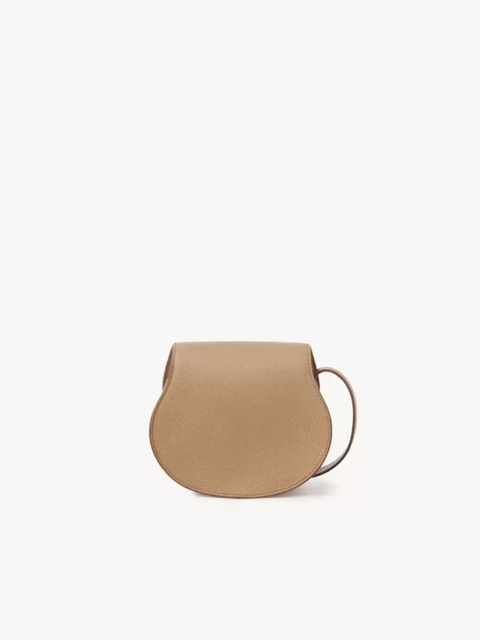 Bolso pequeño Marcie Saddle en piel granulada