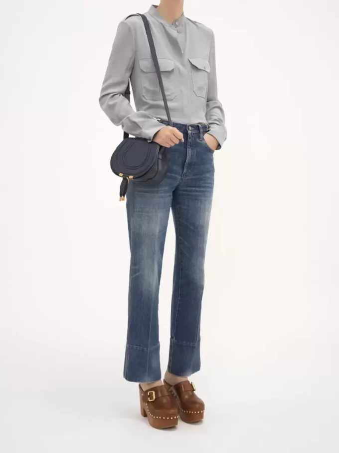 Bolso pequeño Marcie Saddle en piel granulada Bolso pequeño Marcie Saddle en piel granulada