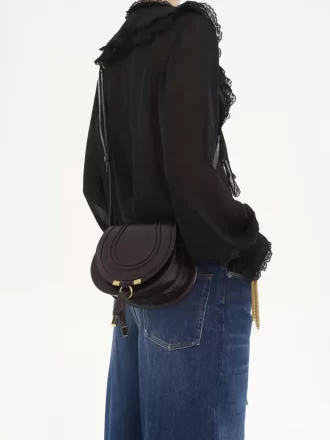 Bolso pequeño Marcie tipo sillín de piel brillante