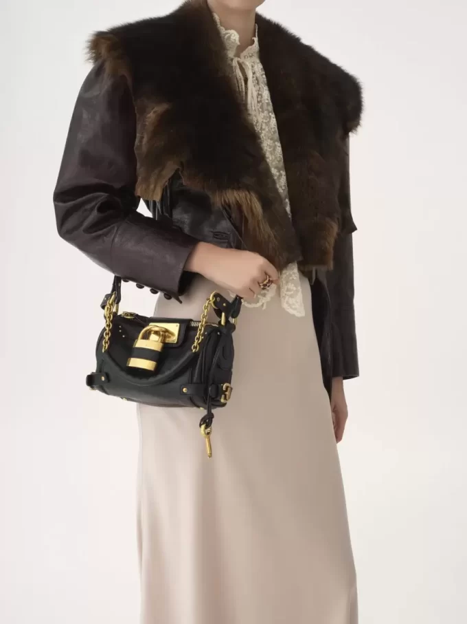 Bolso pequeño Paddington con cadena en piel granulada