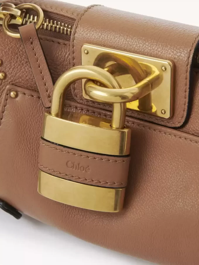 Bolso pequeño Paddington con cadena en piel granulada Bolso pequeño Paddington con cadena en piel granulada