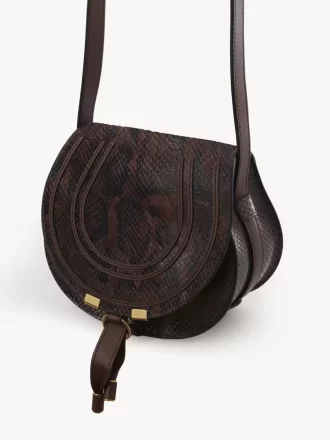 Bolso pequeño tipo sillín Marcie en piel efecto pitón