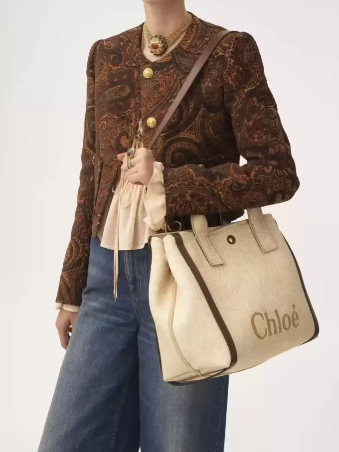 Bolso tote Chloé Carry en fibras efecto rafia