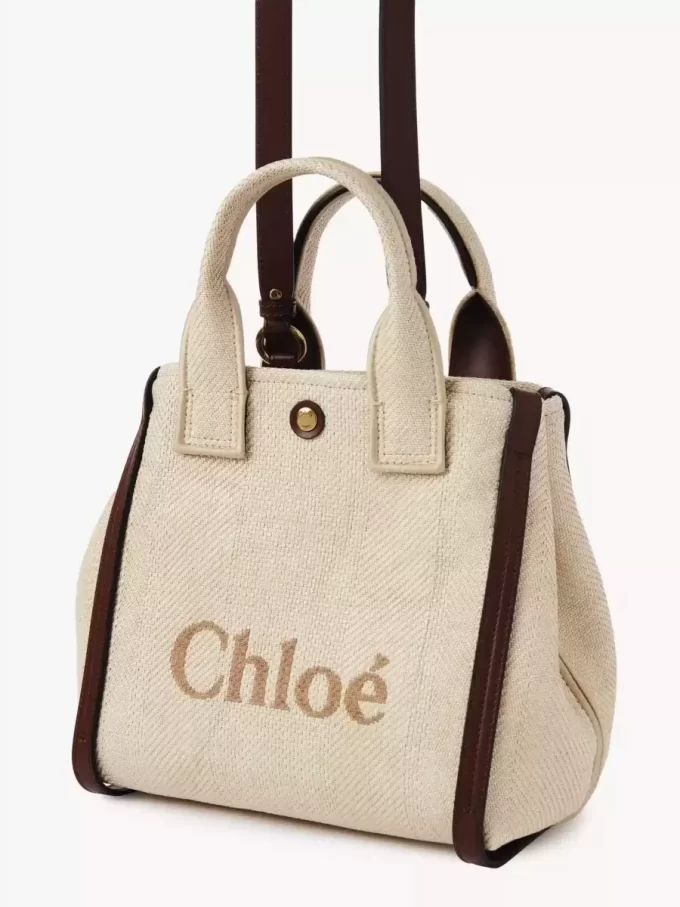Bolso tote pequeño Chloé Carry en fibras efecto rafia