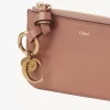 Cartera con alfabeto en piel brillante Cartera con alfabeto en piel brillante