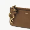 Cartera con alfabeto en piel brillante