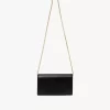 Cartera con solapa y cadena Chloé Iconic en piel brillante