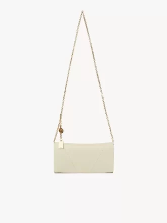 Cartera con solapa y cadena Chloé Spin en piel granulada