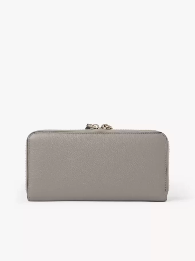 Cartera larga con cremallera Alphabet en piel granulada