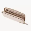 Cartera larga con cremallera Chloé Iconic en piel brillante