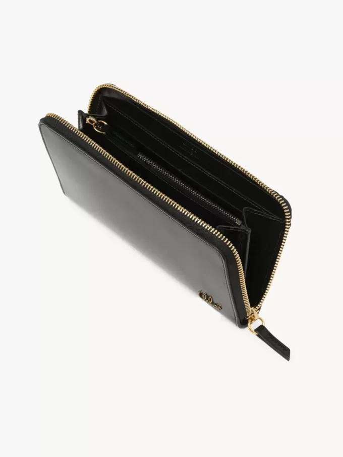 Cartera larga con cremallera Chloé Iconic en piel brillante