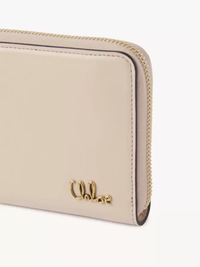 Cartera larga con cremallera Chloé Iconic en piel brillante