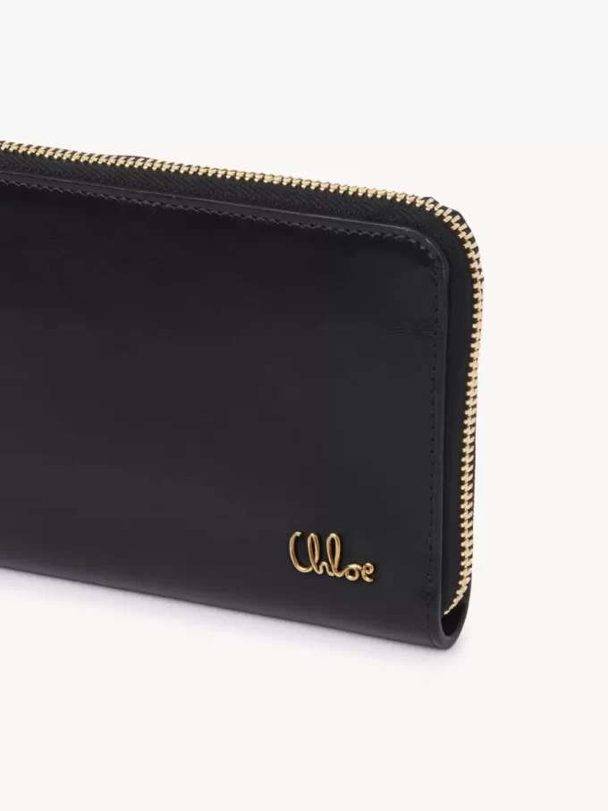 Cartera larga con cremallera Chloé Iconic en piel brillante