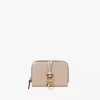 Cartera plegable con alfabeto en piel brillante