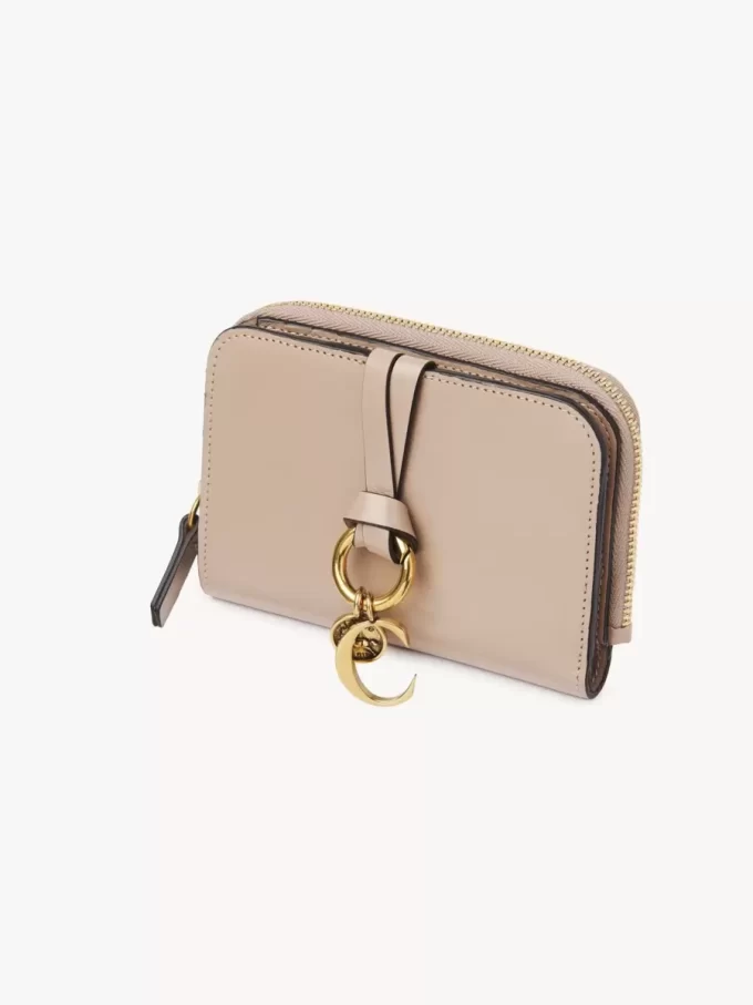 Cartera plegable con alfabeto en piel brillante